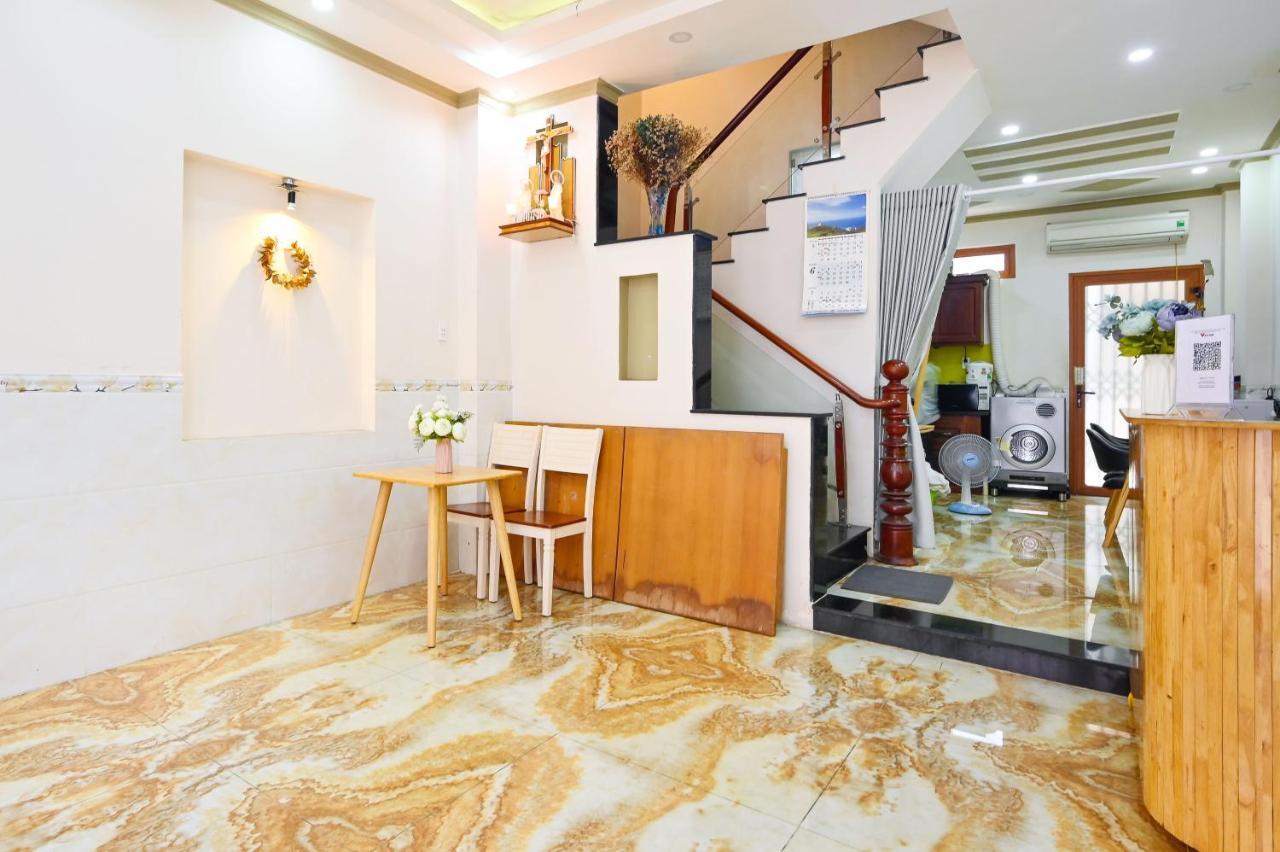 Huyen House Lägenhet Ho Chi Minh-staden Exteriör bild